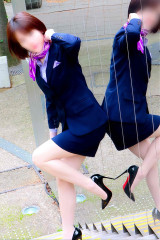 るり