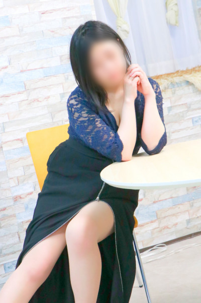 よしえ(25)
