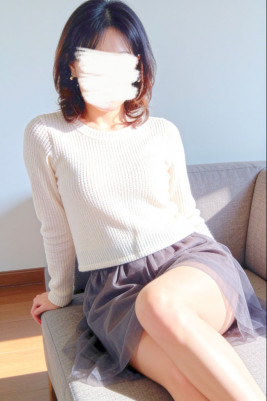 葉月ももか