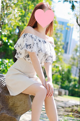 夏目 まなか