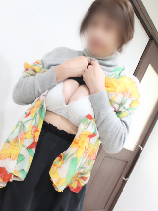 せり